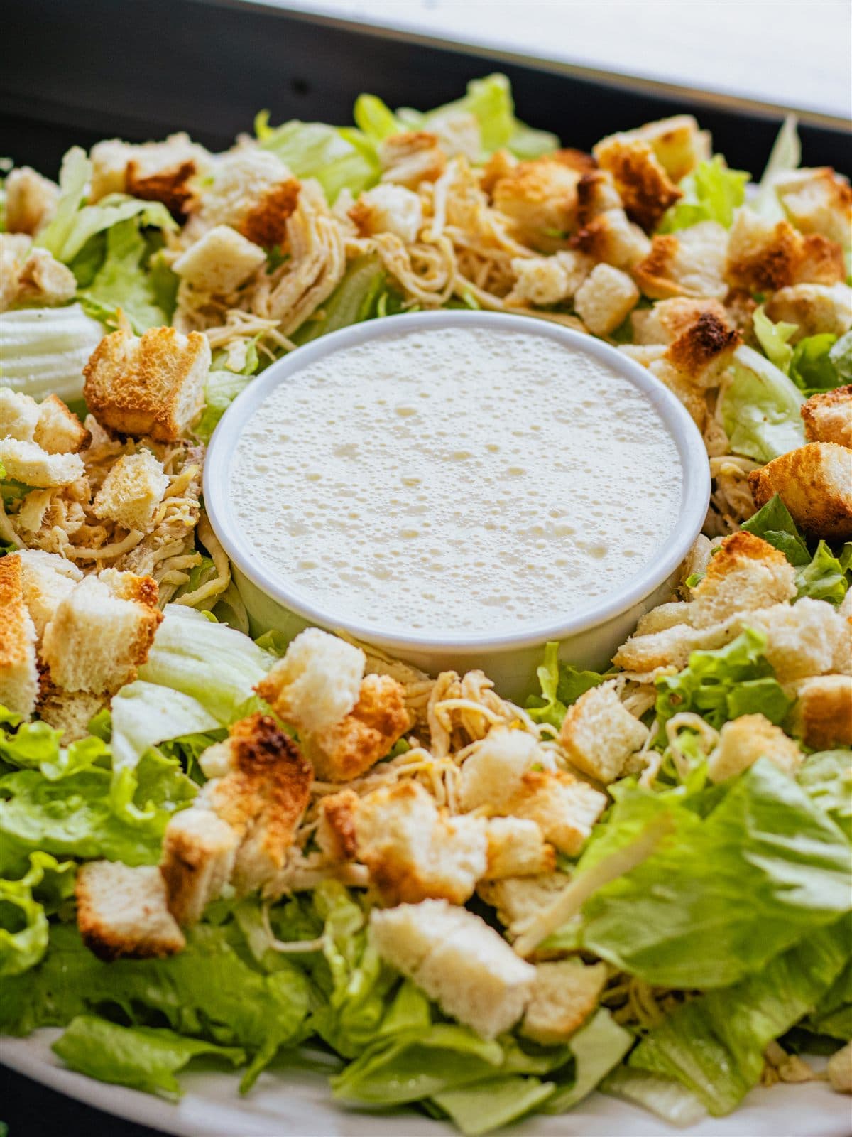Salada com molho da casa